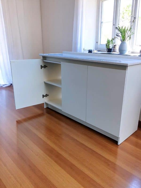 Mueble de Cocina de Melamina Blanca con Cubierta de Cuarzo Blanco Galaxy – 3 Puertas, Diseño Moderno - Imagen 2