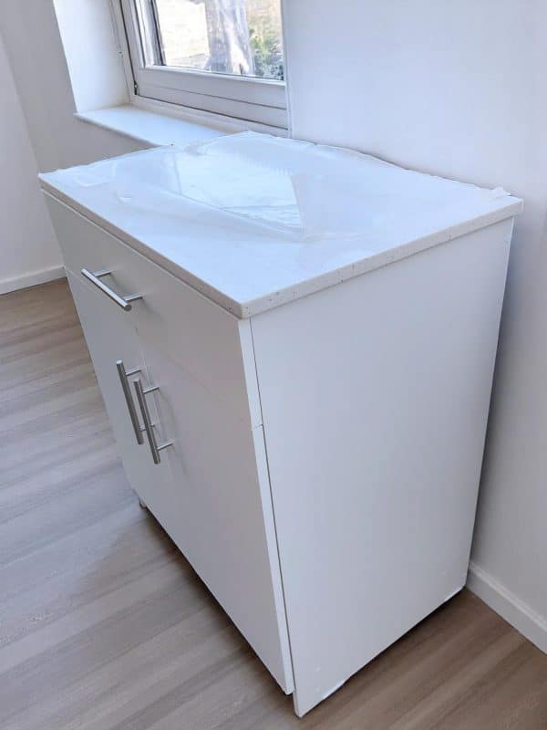 Mueble auxiliar de cocina 75×50 cm con cubierta de cuarzo blanco galaxy - Imagen 4