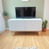 Mueble rack minimalista 100 cm de largo en melamina blanca con diseño moderno